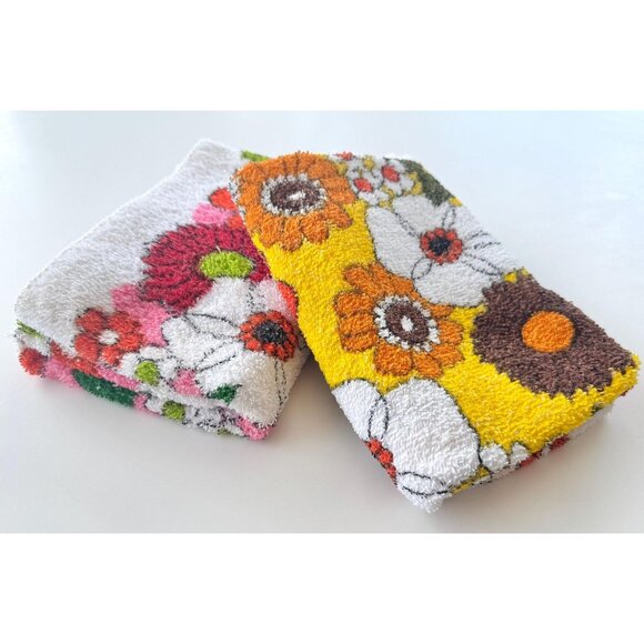 Vintage 70s towel, choice between pink/red or orange/brown daisies - Picture 8 of 9
